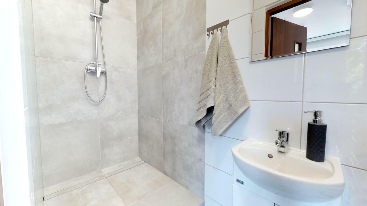 New Whitehouse Rooms Gdańsk Exterior foto